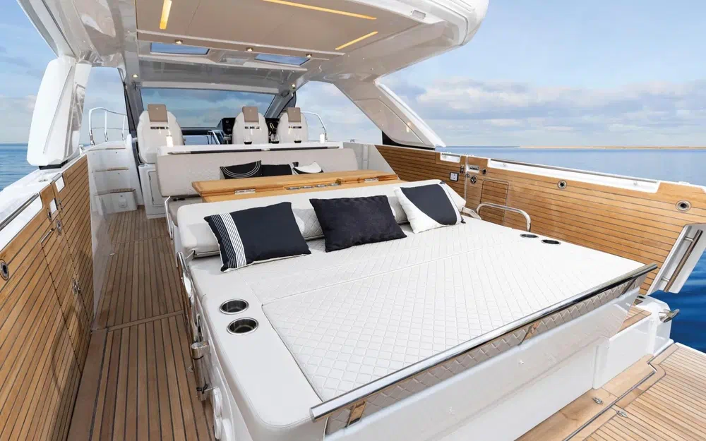 slider 11 Jeanneau DB 43