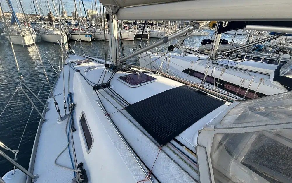 slider 11 Beneteau First 36.7