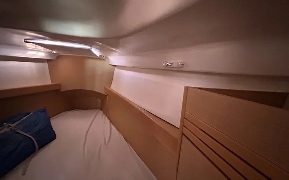 slider 20 Beneteau First 36.7