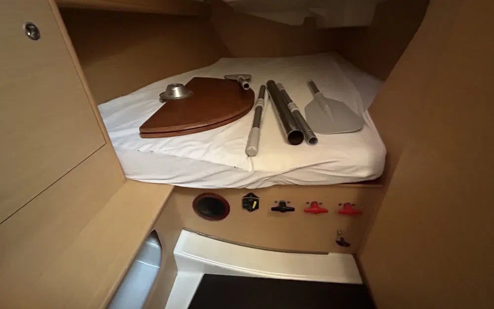 slider 22 Beneteau First 36.7