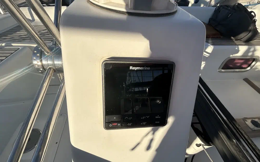 slider 7 Beneteau First 36.7
