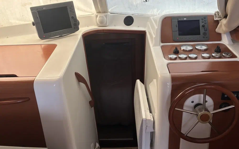 slider 12 Beneteau Antares 10.80