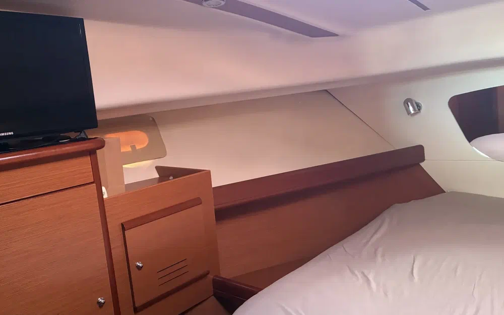 slider 17 Beneteau Antares 10.80