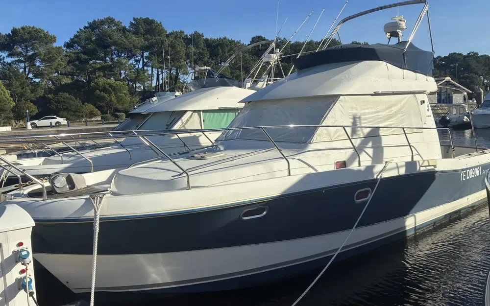slider 2 Beneteau Antares 10.80