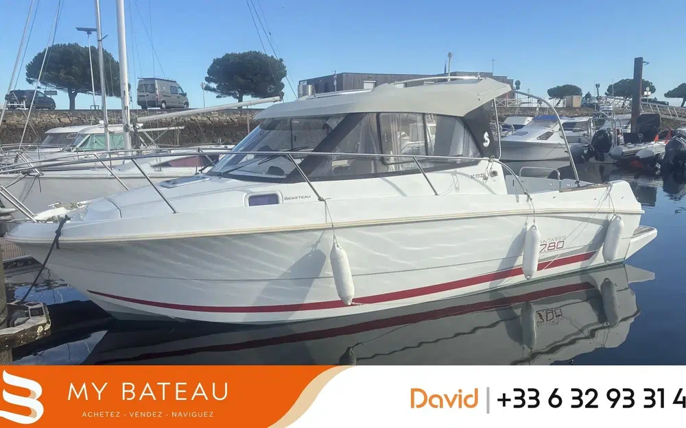 slider 0 Beneteau Antares 7.80