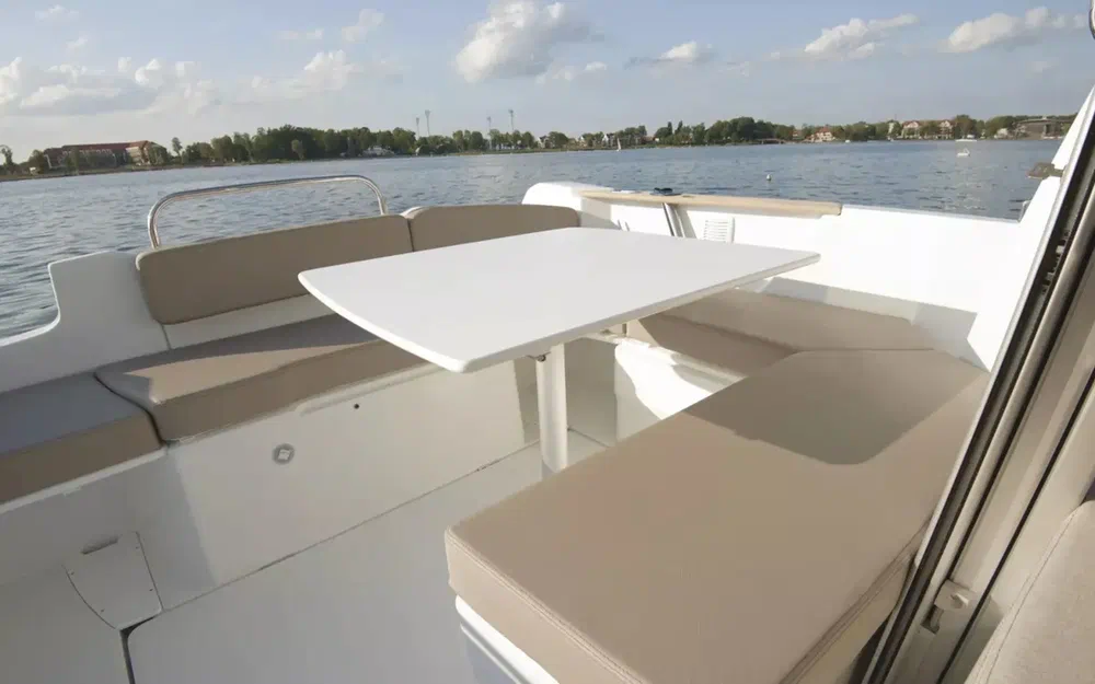 slider 9 Beneteau Antares 7.80