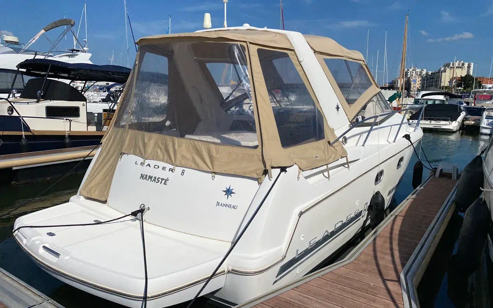 slider 15 Jeanneau Leader 8 Premiere