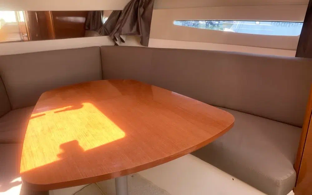 slider 20 Jeanneau Leader 8 Premiere