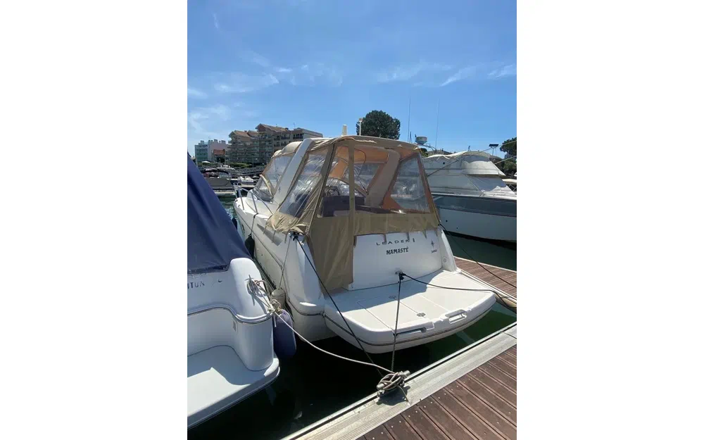 slider 40 Jeanneau Leader 8