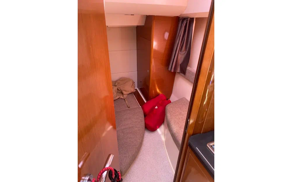 slider 41 Jeanneau Leader 8