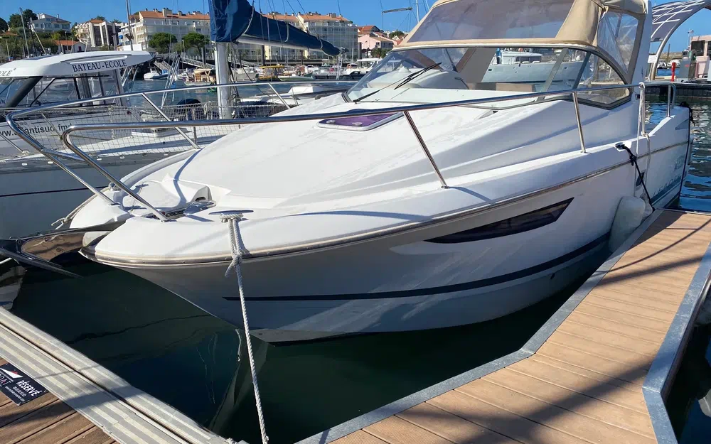 slider 6 Jeanneau Leader 8 Premiere