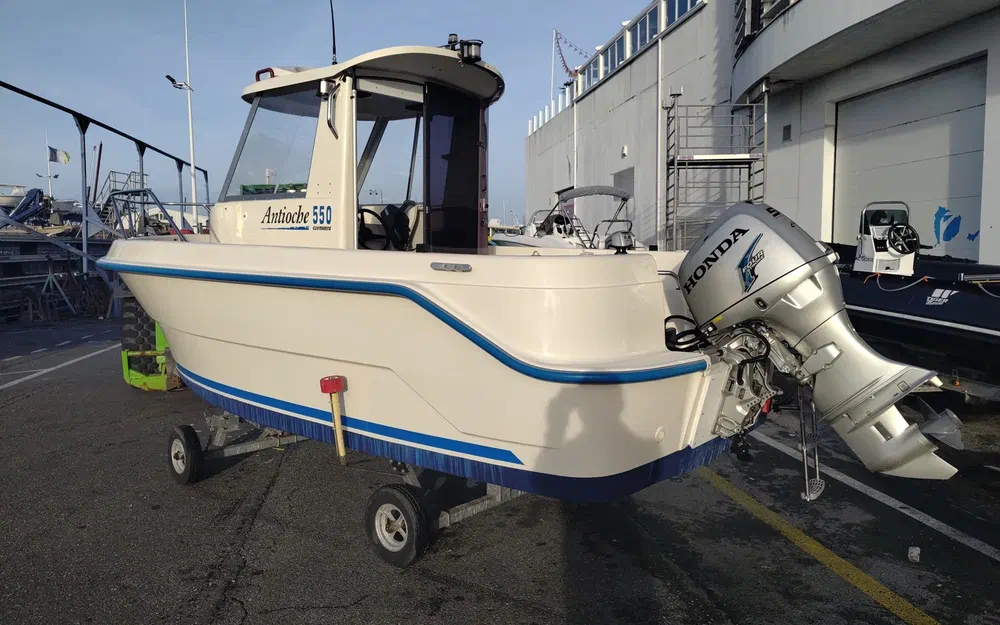 slider 5 Guymarine Antioche 550