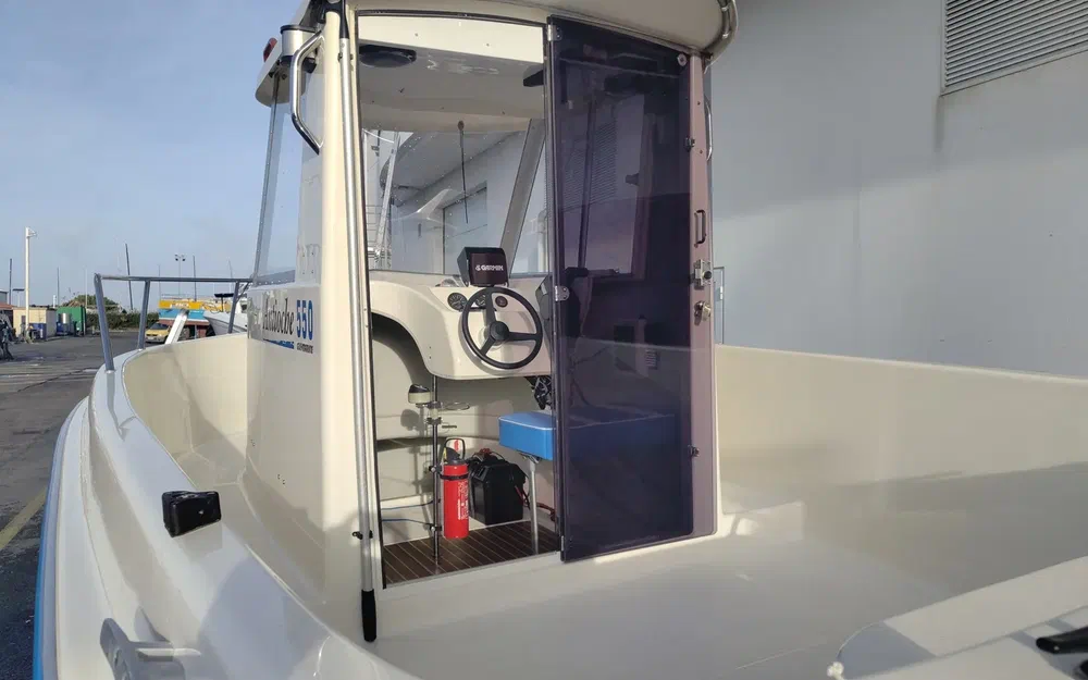 slider 16 Guymarine Antioche 550