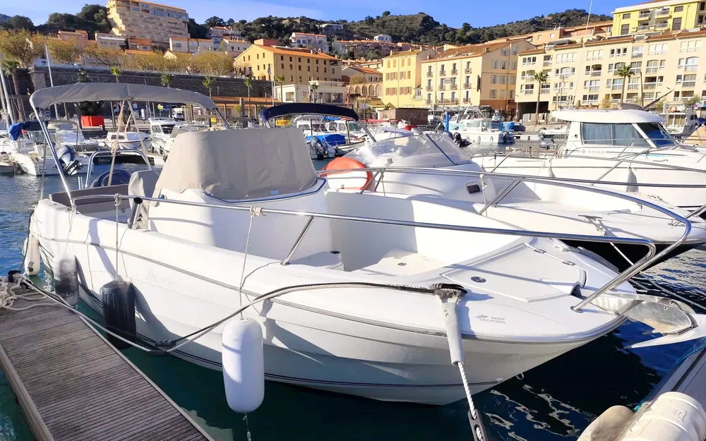 slider 1 Jeanneau Cap Camarat 7.5 CC Style