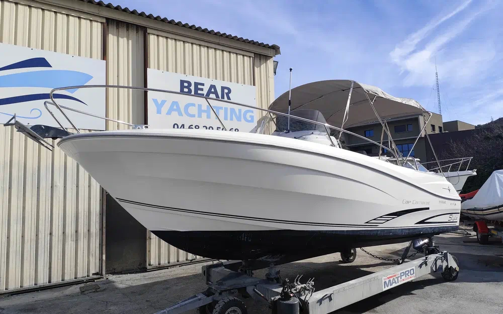 slider 0 Jeanneau Cap Camarat 7.5 CC Style