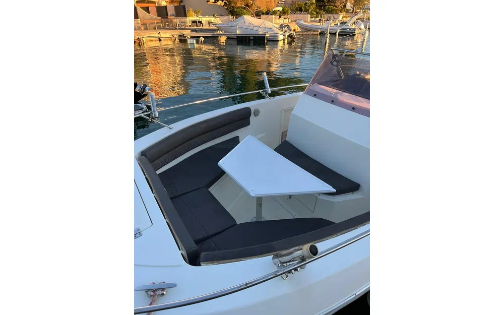 slider 3 Pacific Craft 750 Open