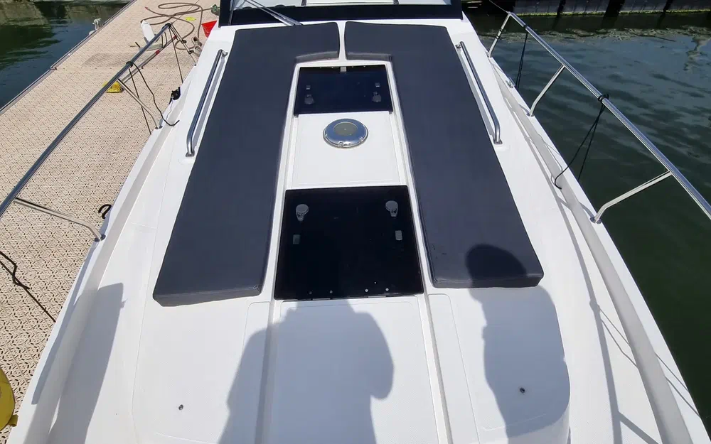 slider 12 Northman Nexus 870 Revo