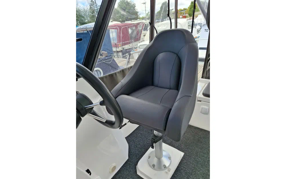 slider 12 Northman Nexus 870 Revo