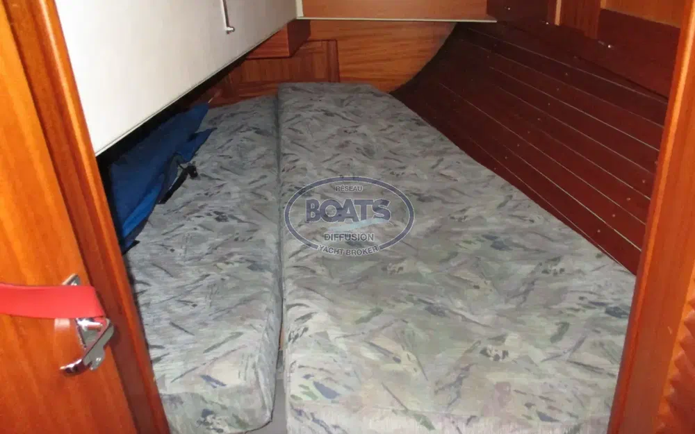 slider 9 Hallberg Rassy 34