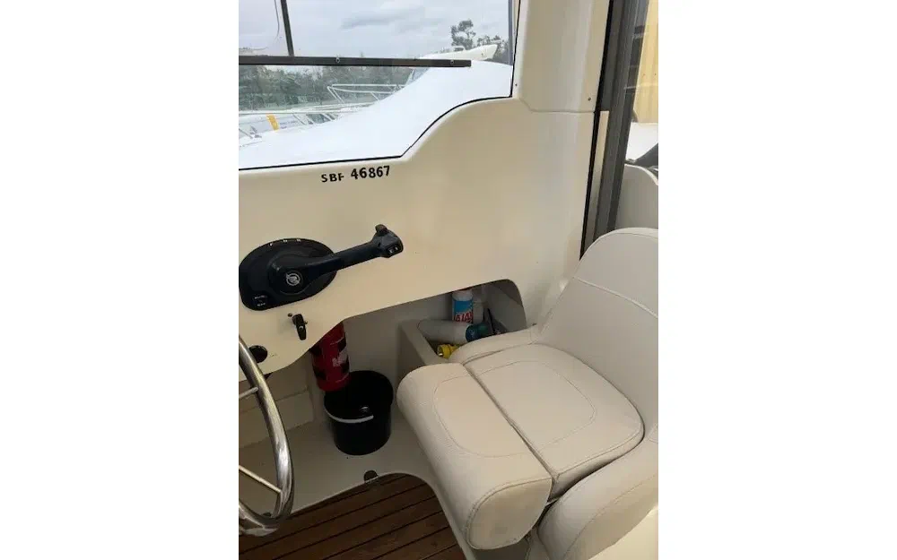 slider 5 Quicksilver 605 Timonier