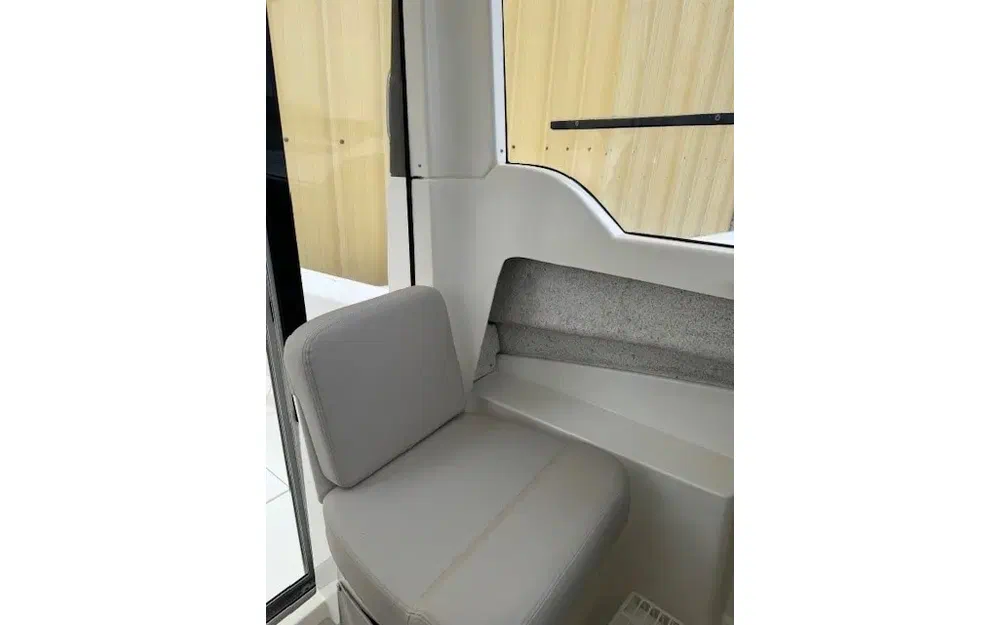 slider 6 Quicksilver 605 Timonier