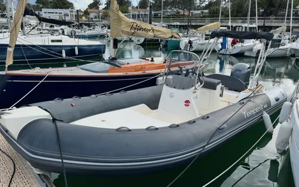 slider 2 Capelli Tempest 650