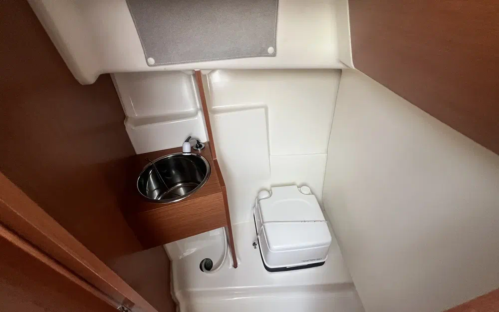 slider 15 Jeanneau Merry Fisher 725