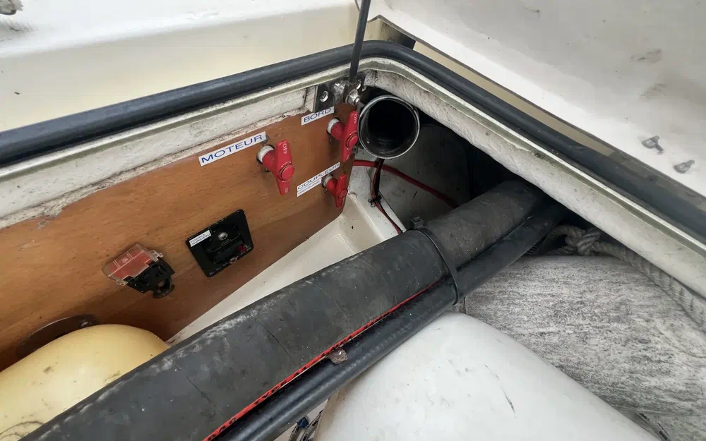 slider 21 Jeanneau Merry Fisher 725