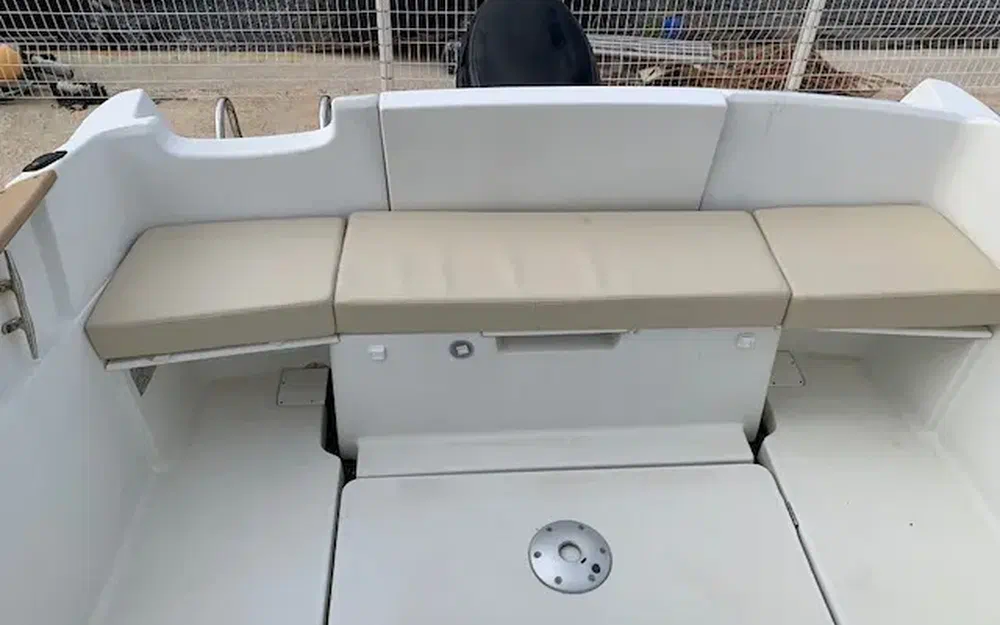 slider 9 Beneteau Antares 580 HB