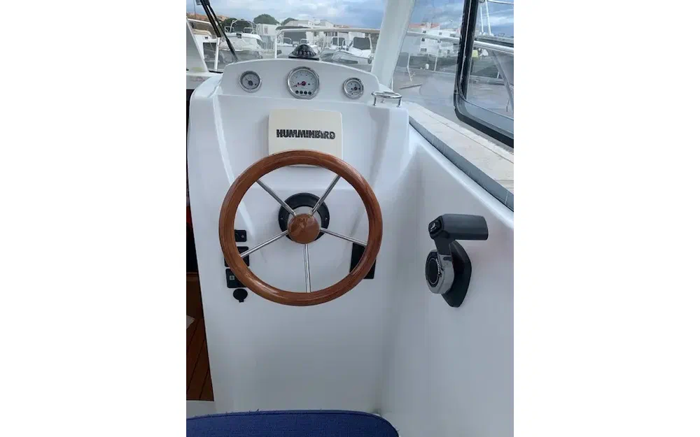 slider 11 Beneteau Antares 580 HB