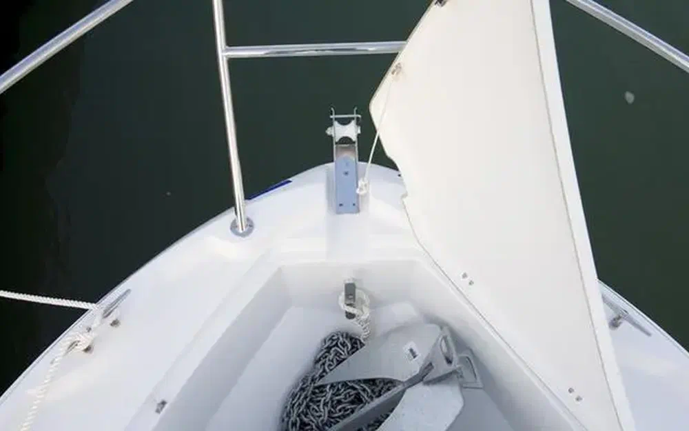 slider 6 Beneteau Antares 580 HB