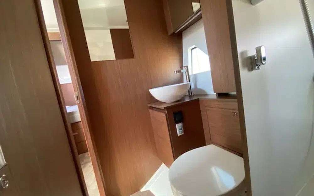 slider 11 Beneteau Gran Turismo 36