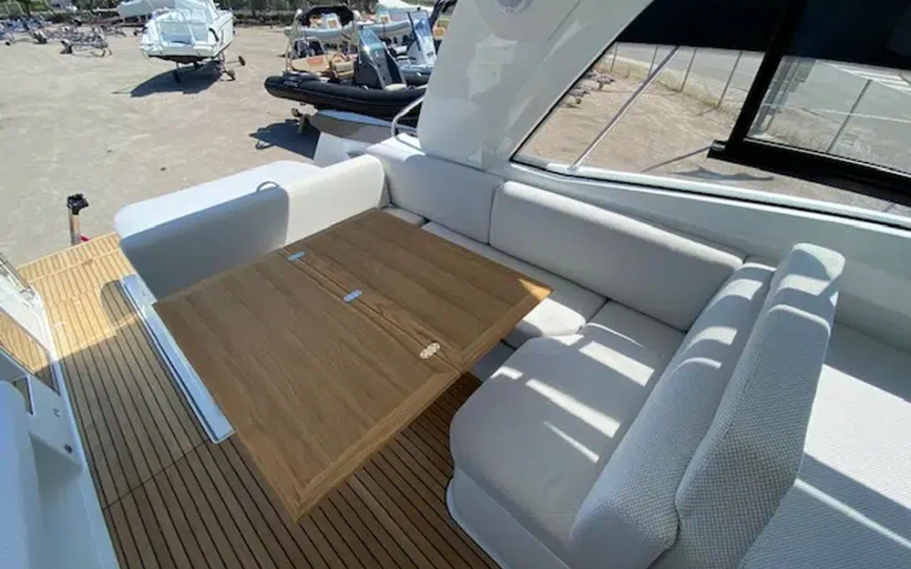 slider 4 Beneteau Gran Turismo 36