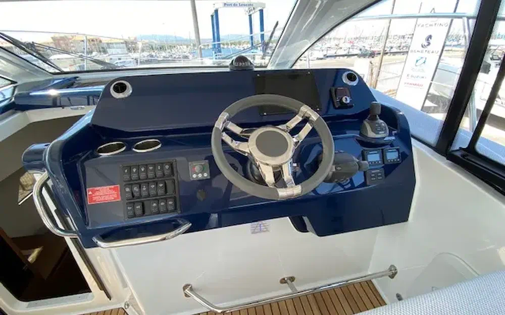 slider 6 Beneteau Gran Turismo 36