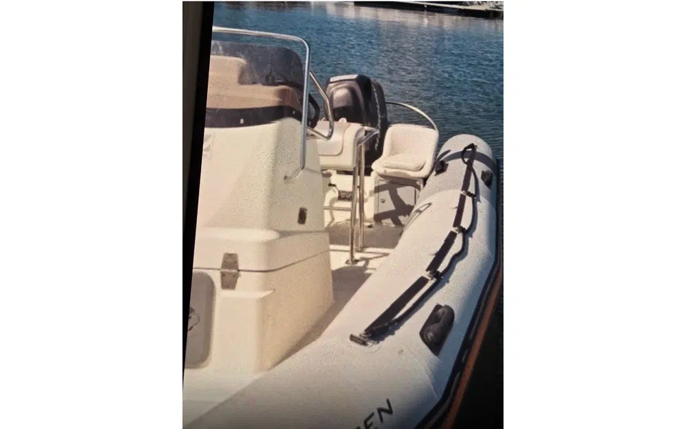 slider 12 Zodiac Pro 550 Open