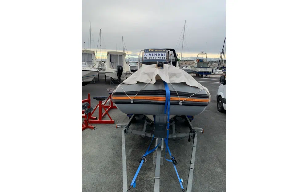 slider 1 Zodiac Pro 550 Open