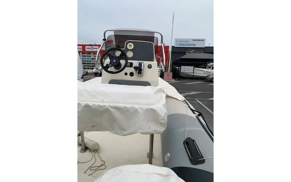 slider 5 Zodiac Pro 550 Open