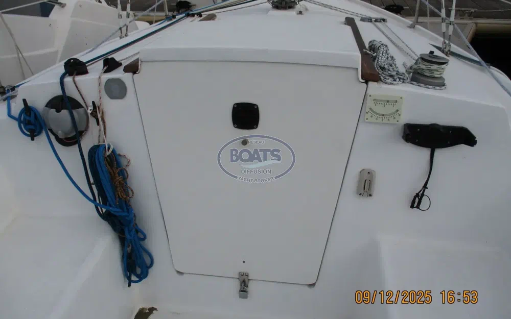 slider 6 Jeanneau Flirt