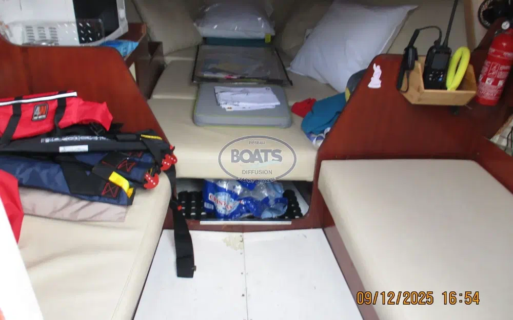 slider 7 Jeanneau Flirt