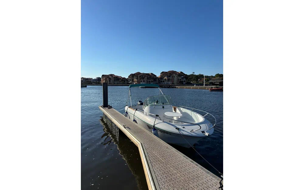 slider 0 Jeanneau Cap Camarat 625