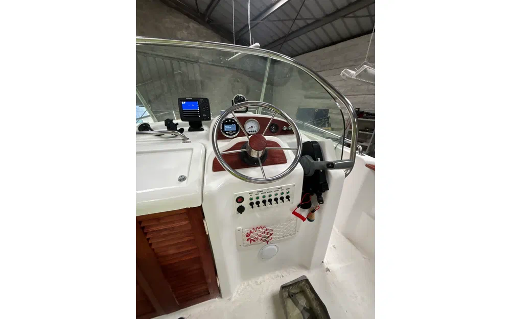 slider 1 Jeanneau Cap Camarat 625