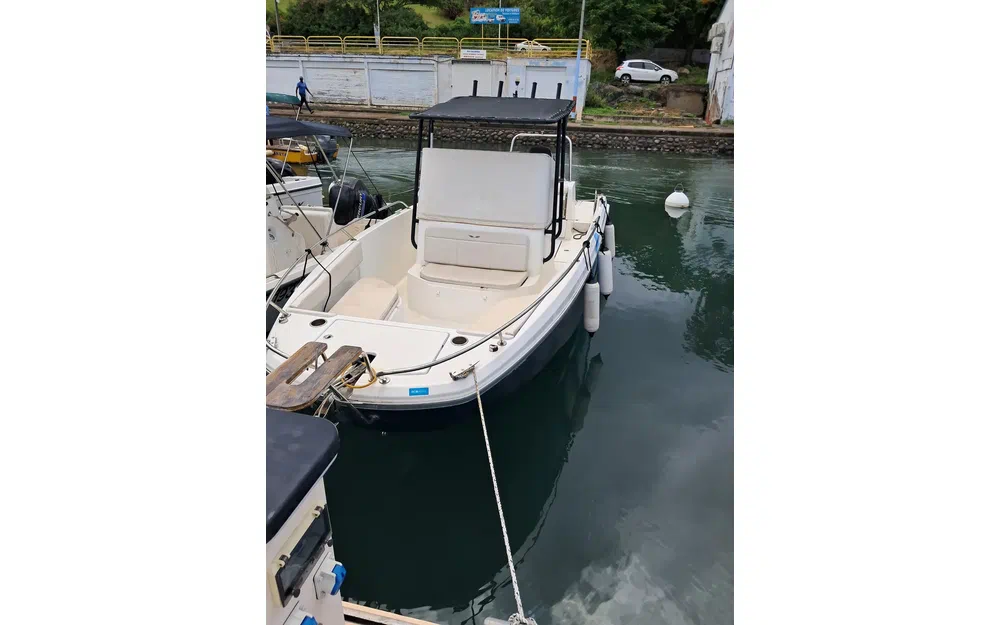 slider 2 Beneteau Flyer 8 SPACEdeck