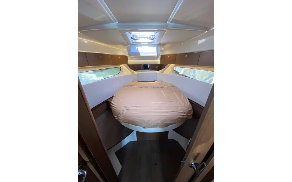 slider 5 Jeanneau Merry Fisher 1095