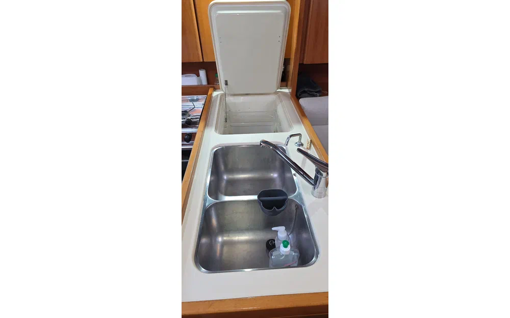 slider 21 Dufour 40 PERFORMANCE