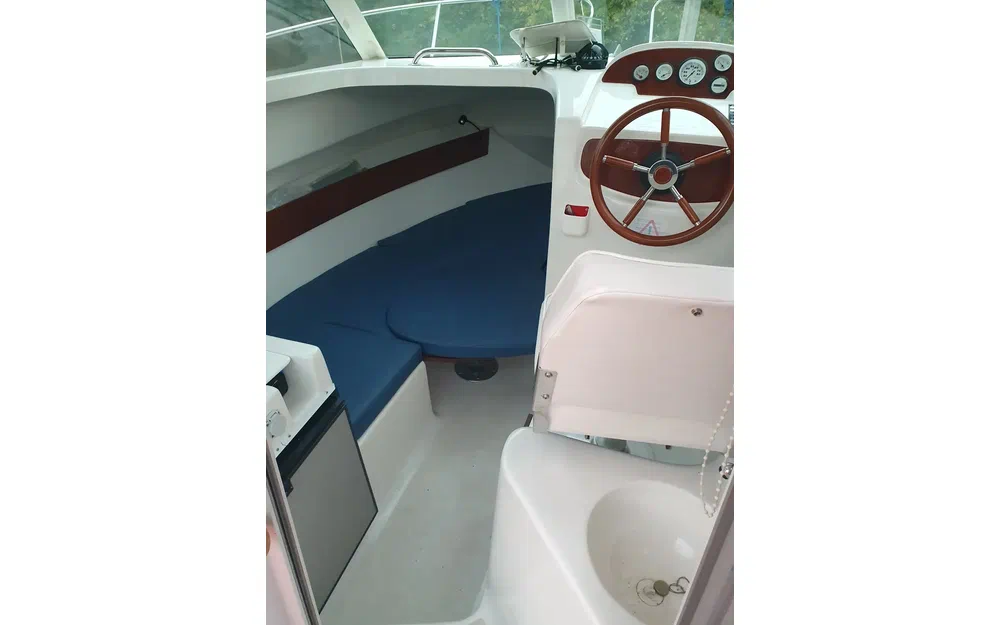 slider 8 Jeanneau Merry Fisher 625