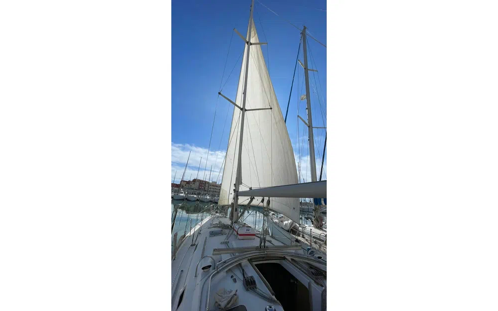 slider 6 Beneteau Oceanis 411 Clipper