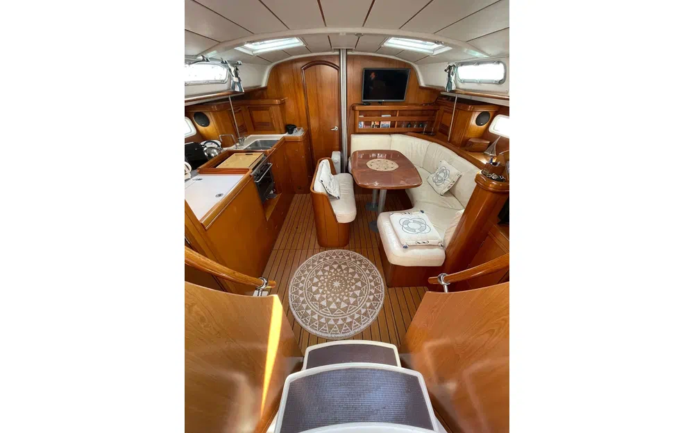 slider 8 Beneteau Oceanis 411 Clipper