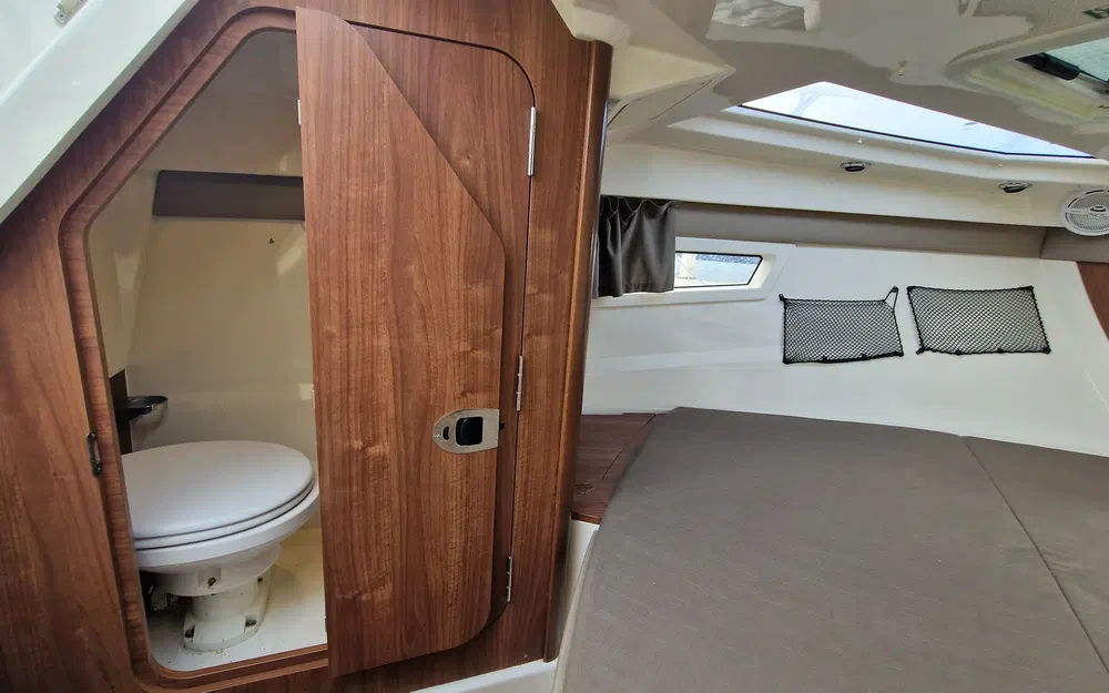 slider 16 Quicksilver 805 Cruiser