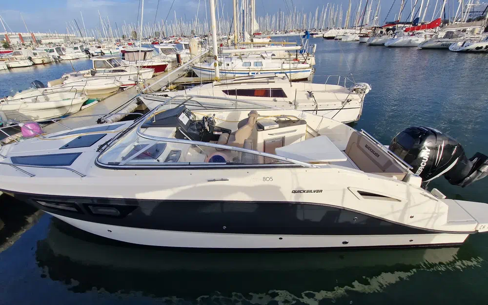 slider 6 Quicksilver 805 Cruiser