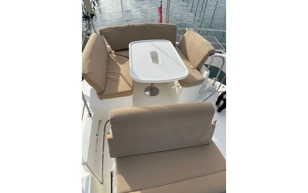 slider 9 Catamaran MARYLAND. 37